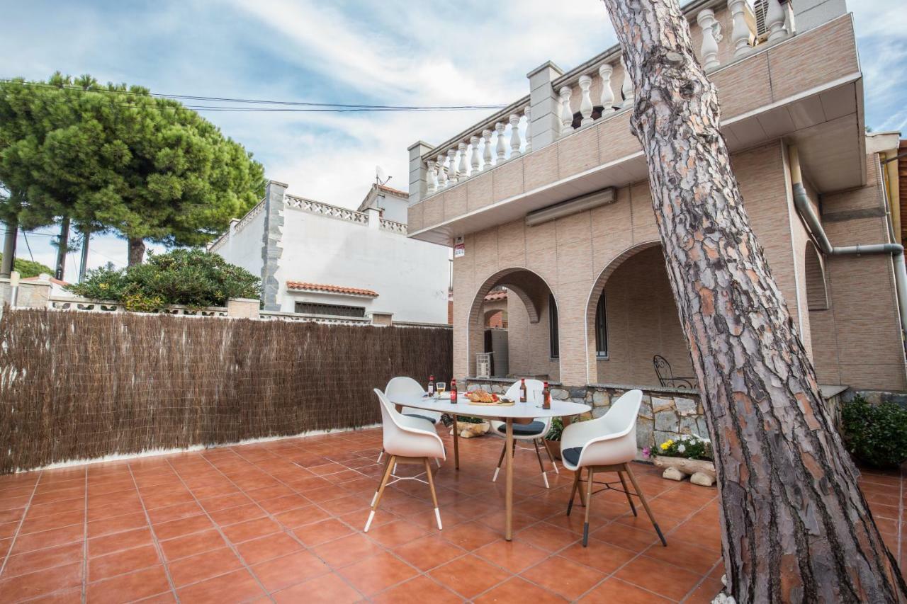 Casa Samara Villa Кастелдефелс Екстериор снимка