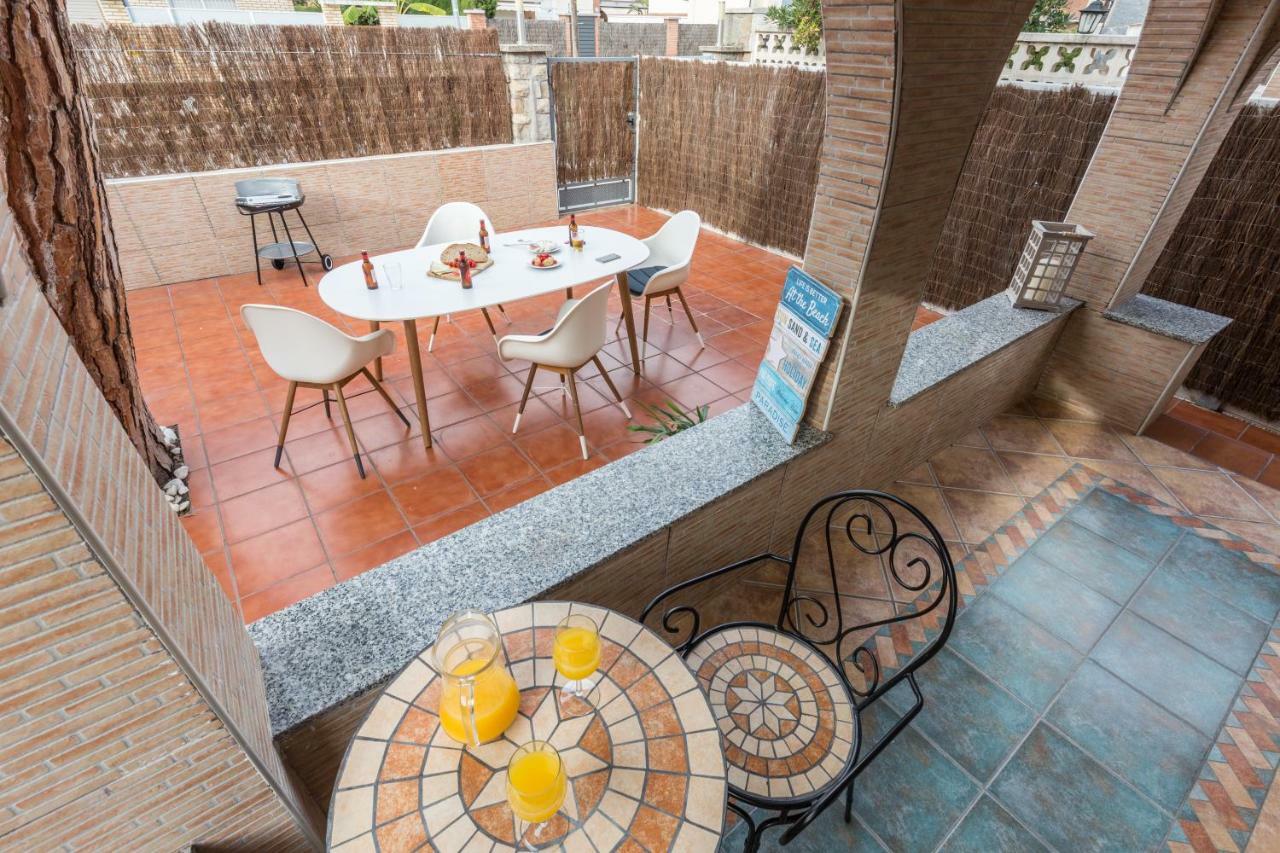 Casa Samara Villa Кастелдефелс Екстериор снимка